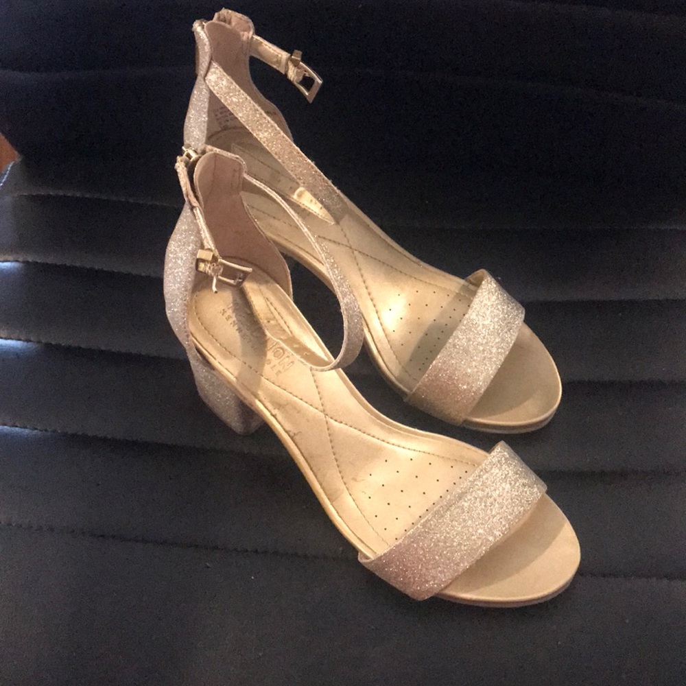 Kenneth Cole Gold glitter block heel sandals